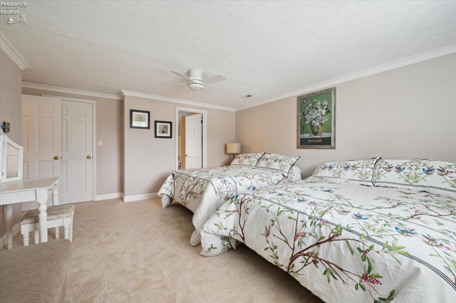 129 Bay Shore Drive