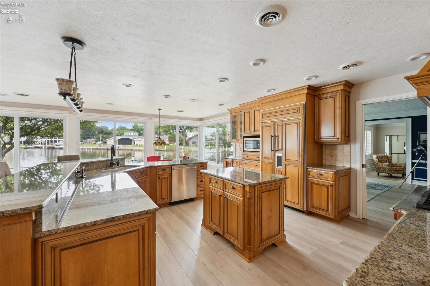 129 Bay Shore Drive