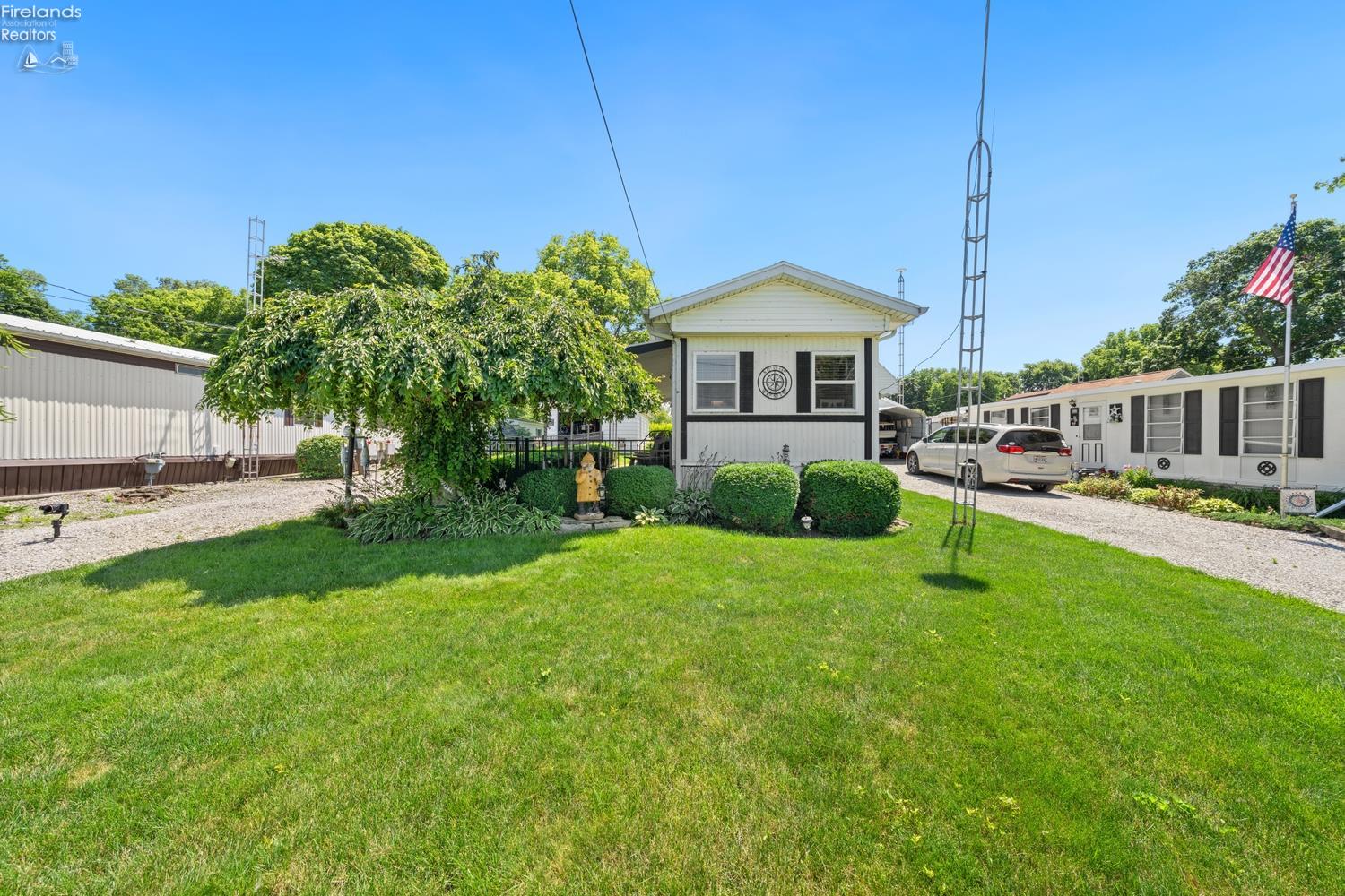 5288 E Lawrence Drive Lot 9