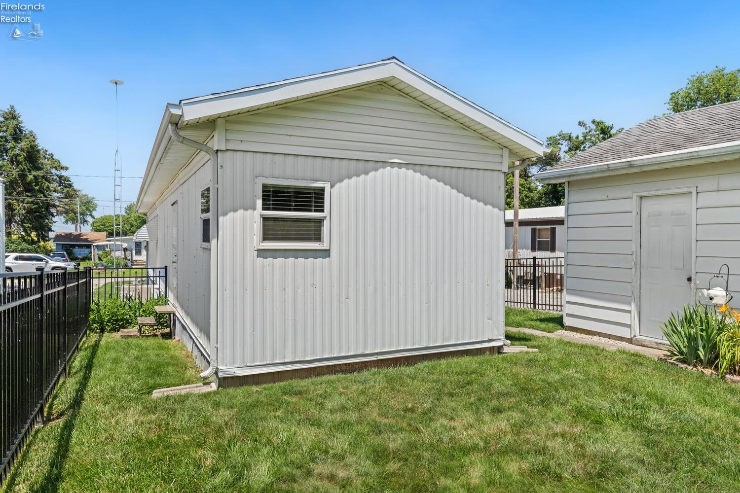 5288 E Lawrence Drive Lot 9