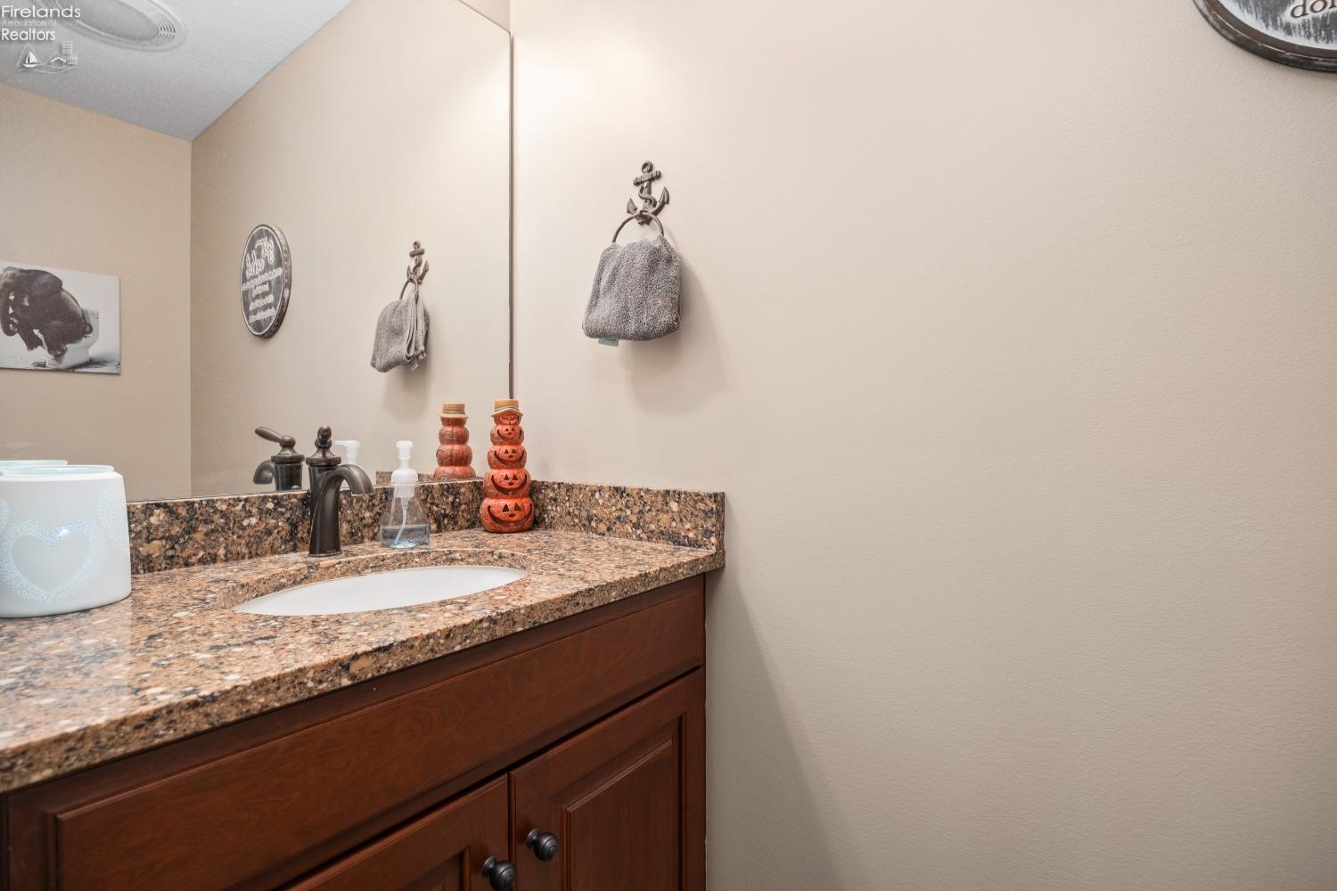 5367 Walls Channel Drive