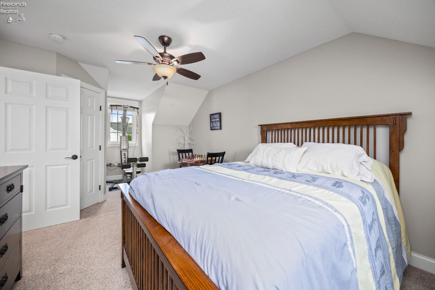 5367 Walls Channel Drive