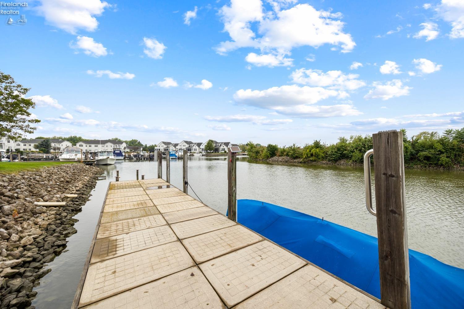 5367 Walls Channel Drive