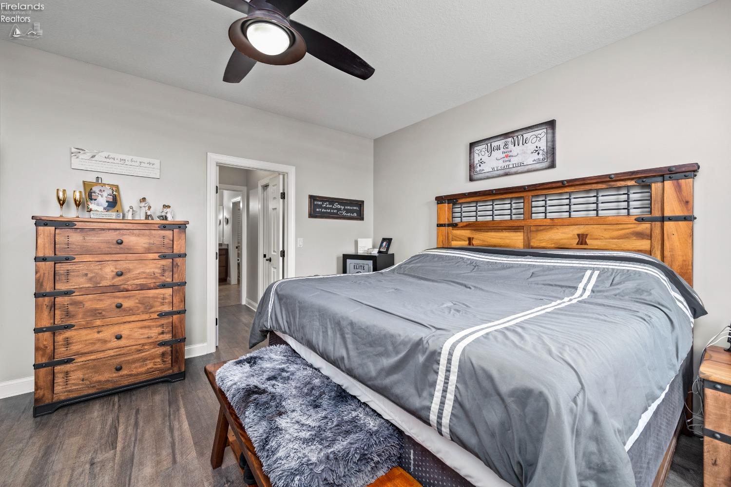 5367 Walls Channel Drive