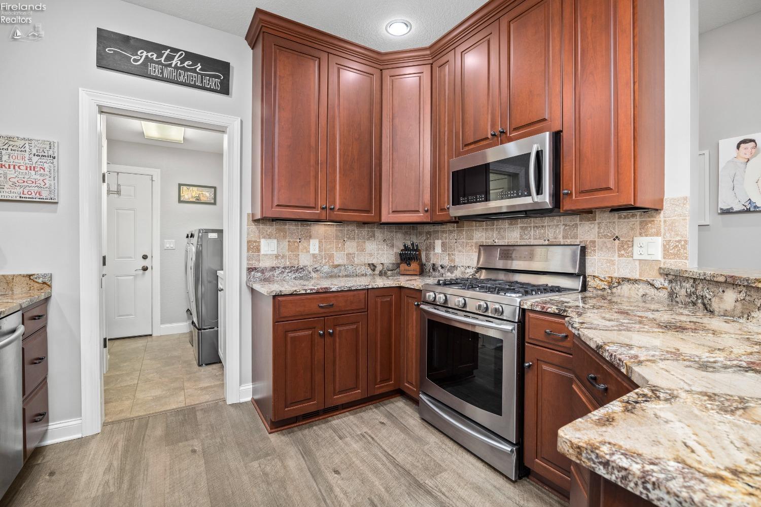 5367 Walls Channel Drive