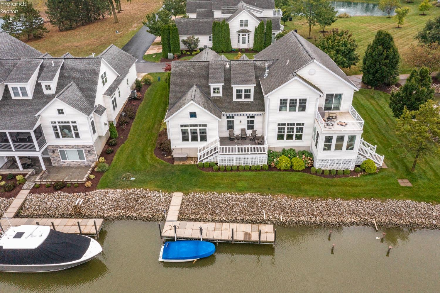 5367 Walls Channel Drive