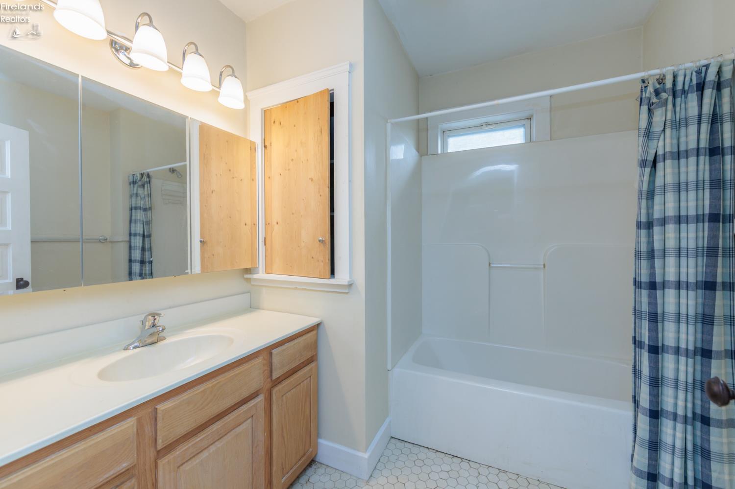 714 W Jefferson Street