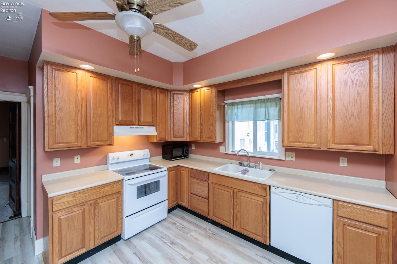 714 W Jefferson Street