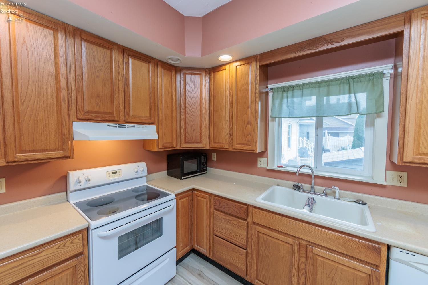 714 W Jefferson Street