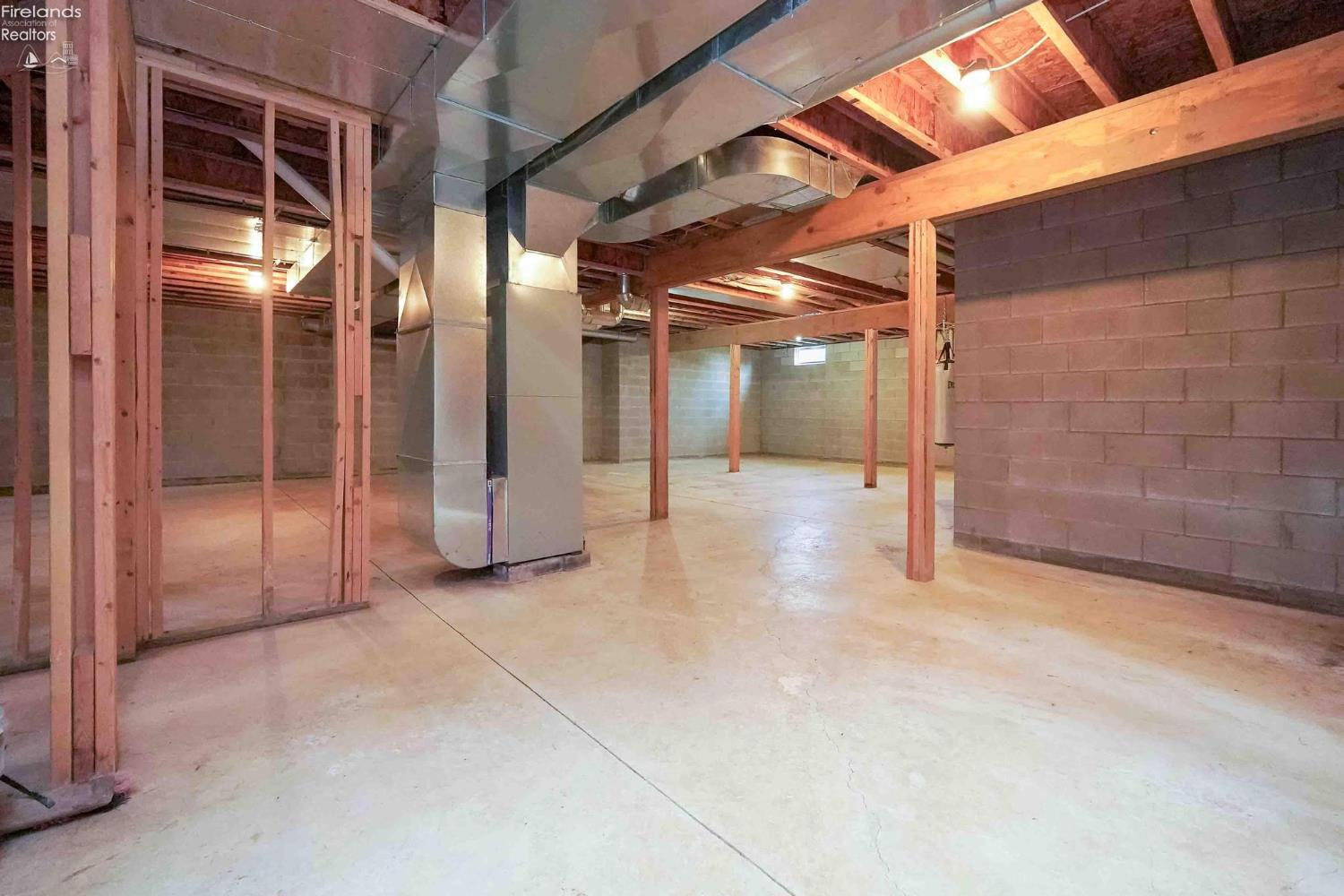 3656 N County Road 43