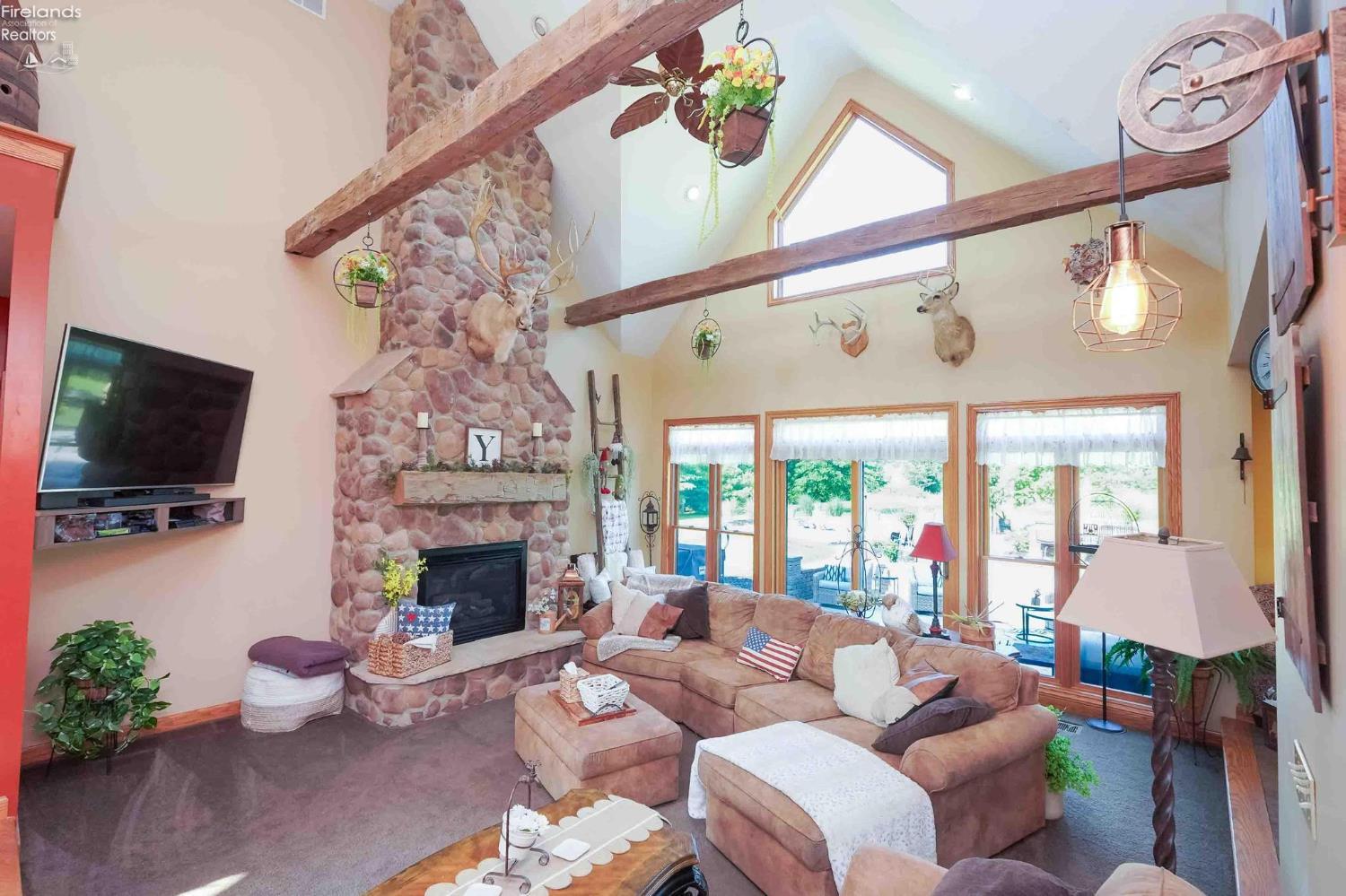 3656 N County Road 43