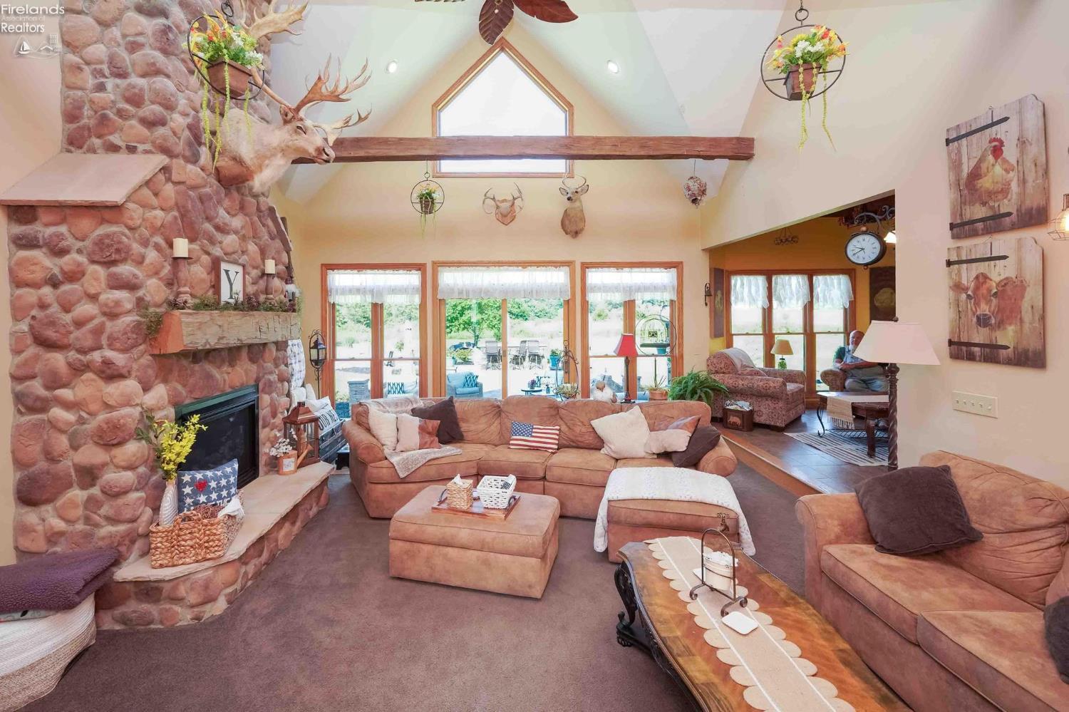 3656 N County Road 43