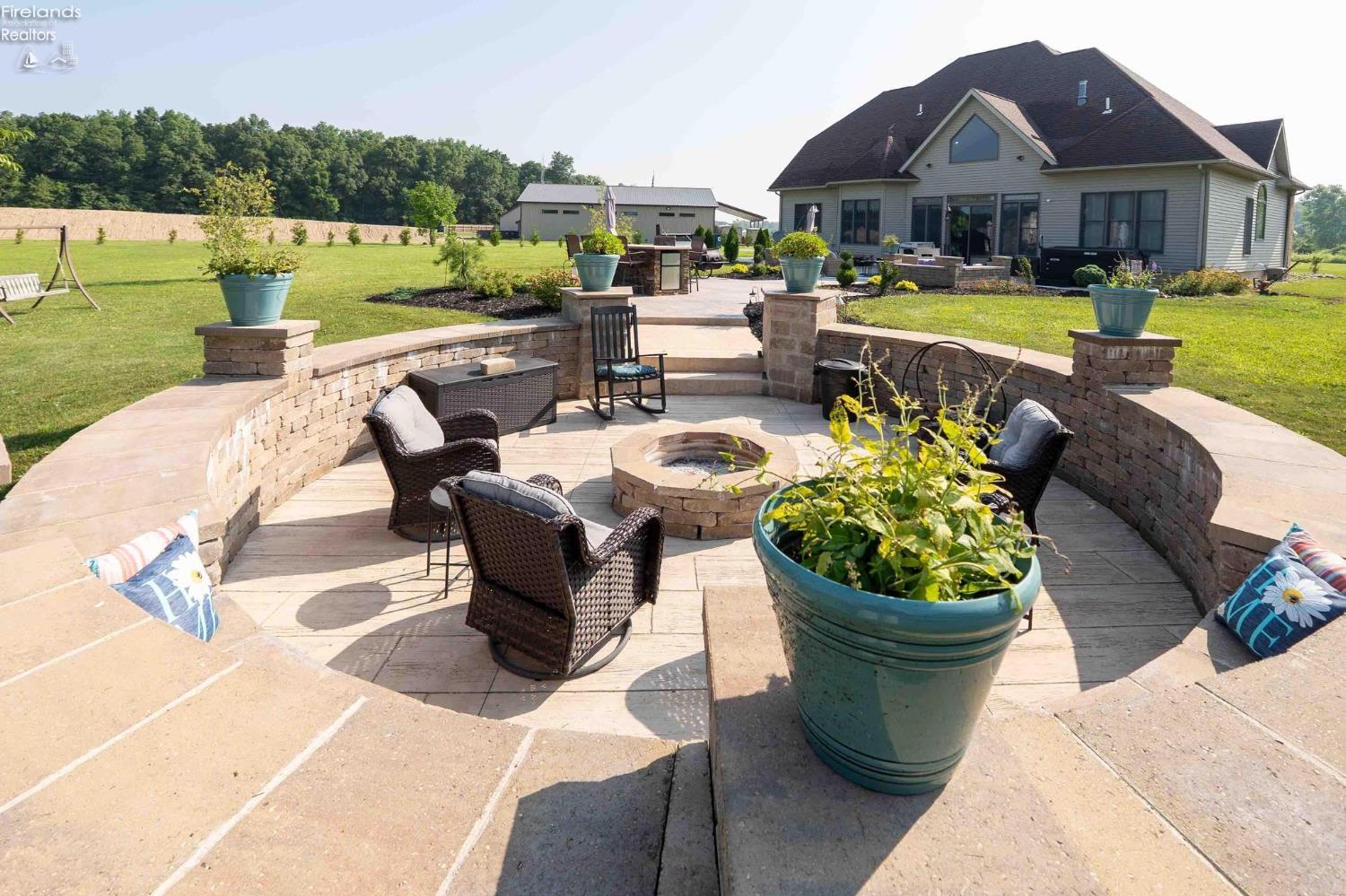 3656 N County Road 43