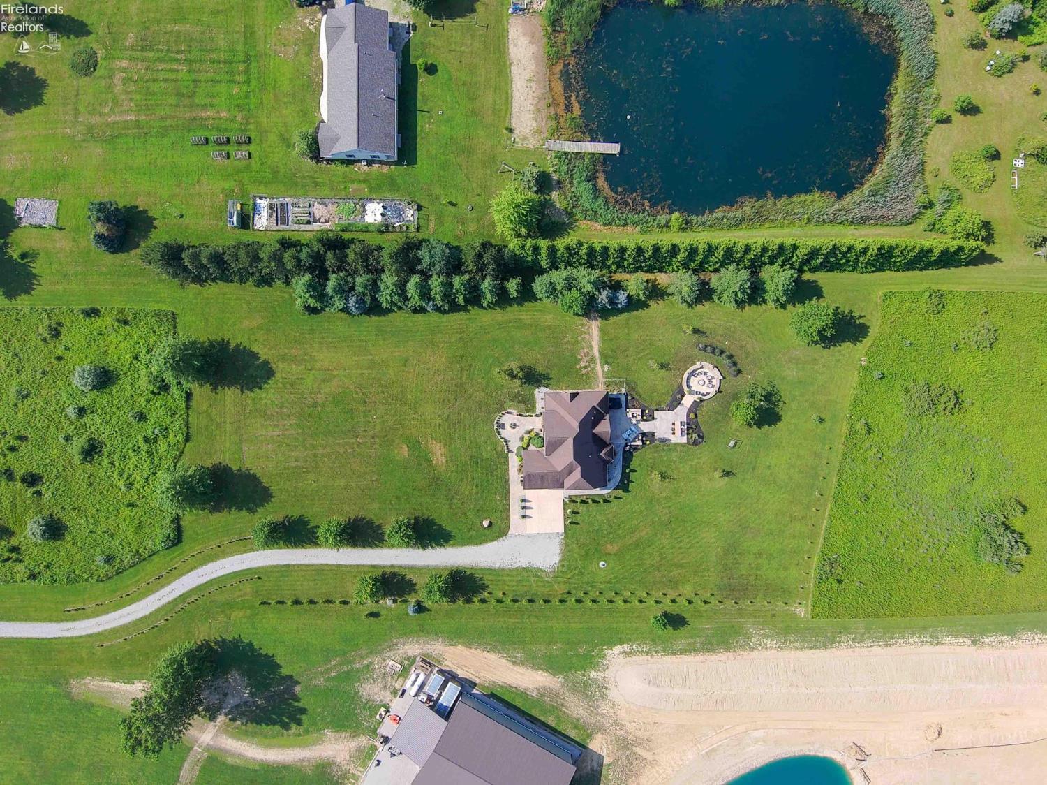 3656 N County Road 43