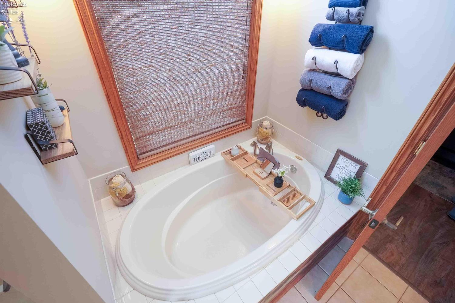 3656 N County Road 43