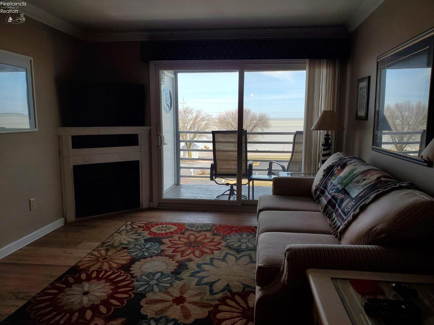 224 Clinton Reef Drive