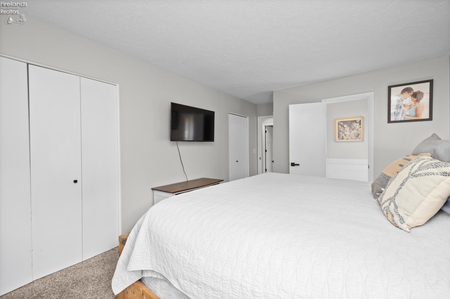 218 St. Thomas Drive