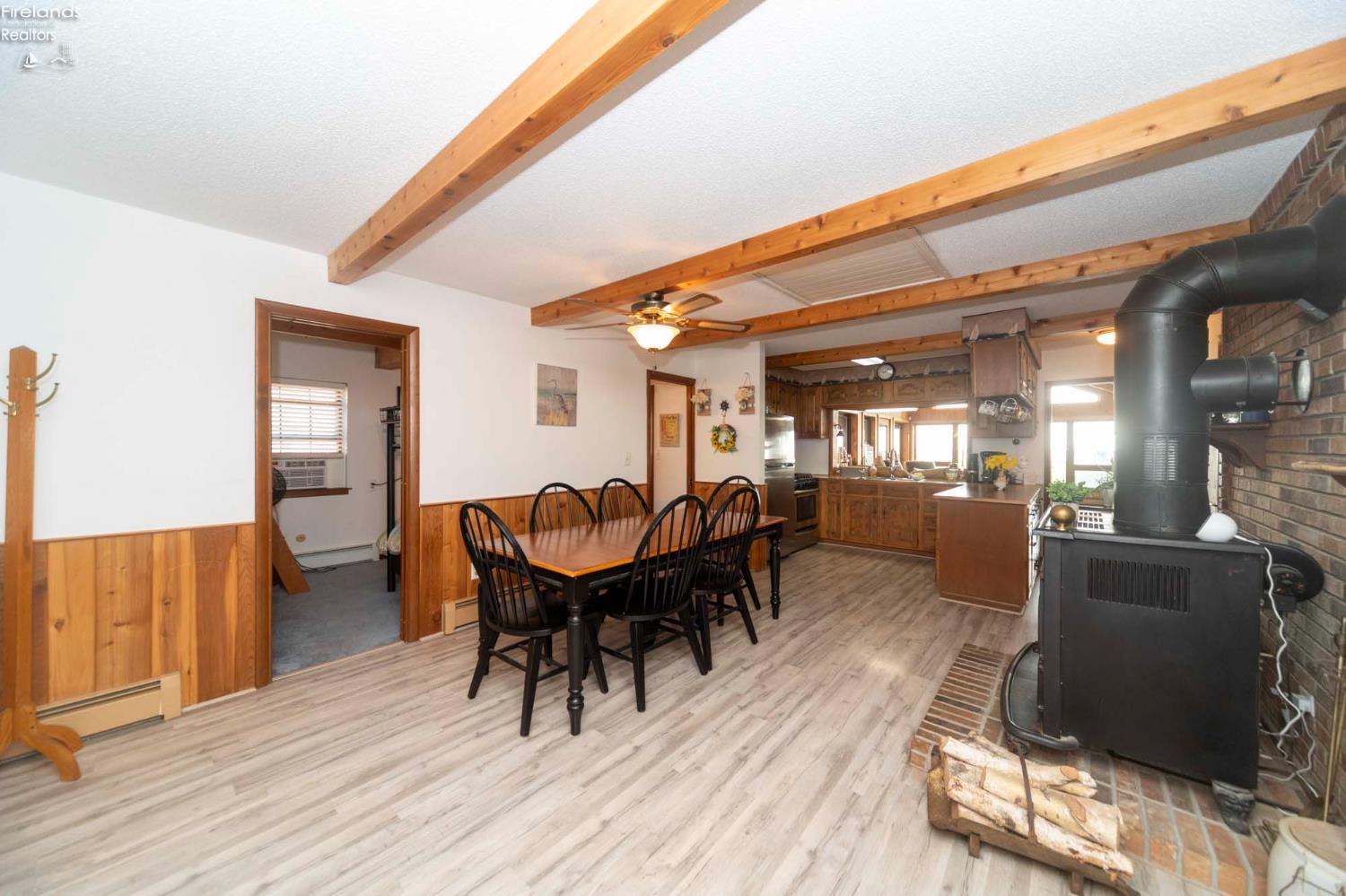 11103 Dyke Rd.