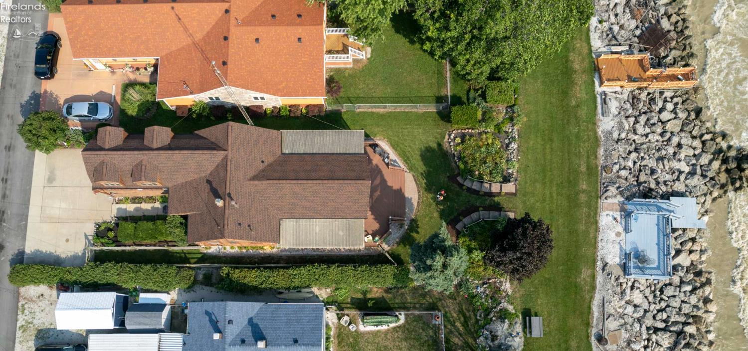 11103 Dyke Rd.