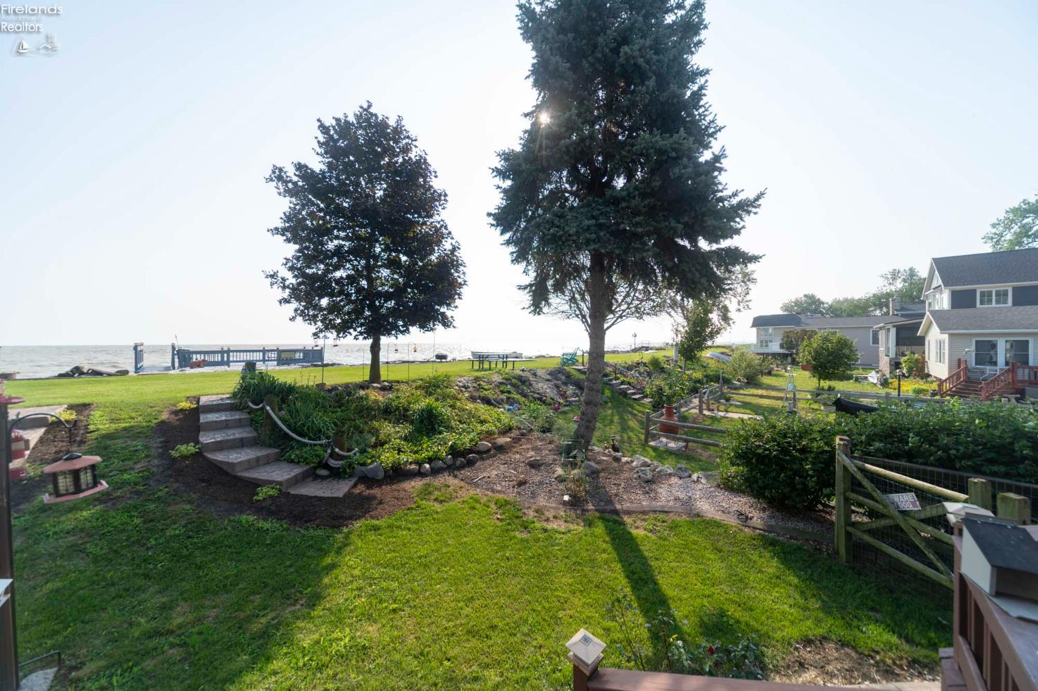 11103 Dyke Rd.
