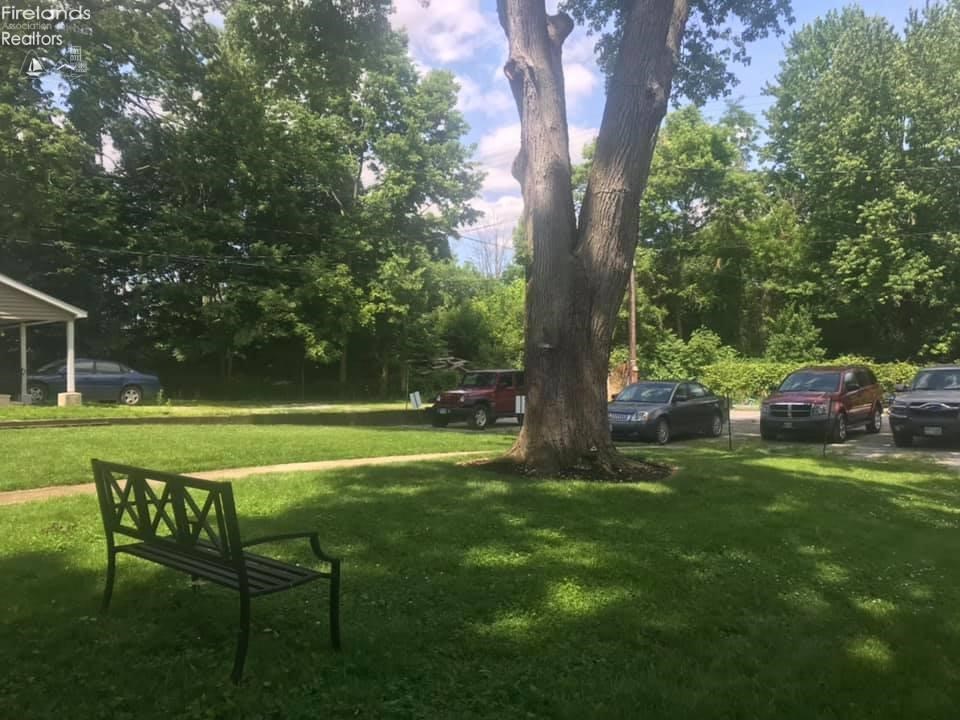 38 42 N Washington Street