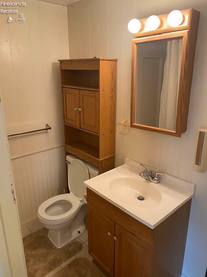 38 42 N Washington Street