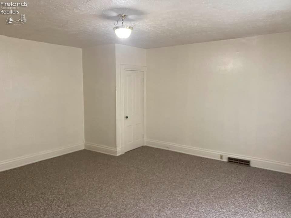 38 42 N Washington Street