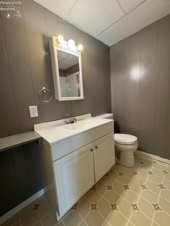 38 42 N Washington Street