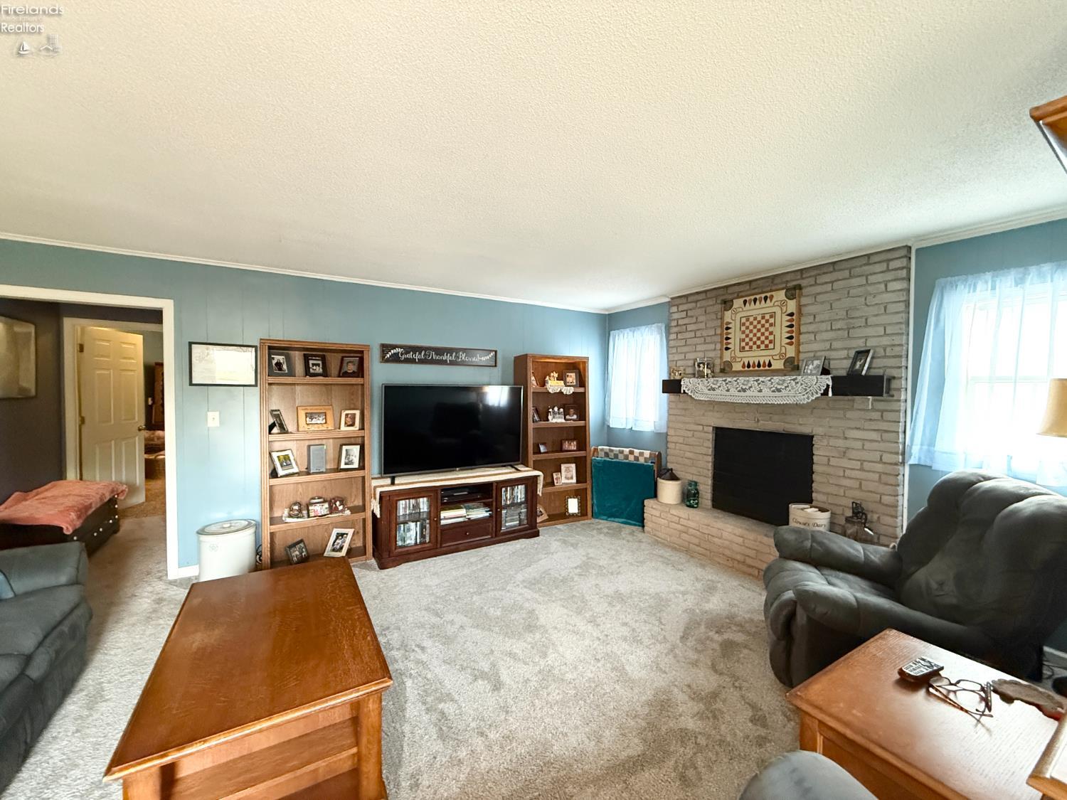 154 N State Route 587