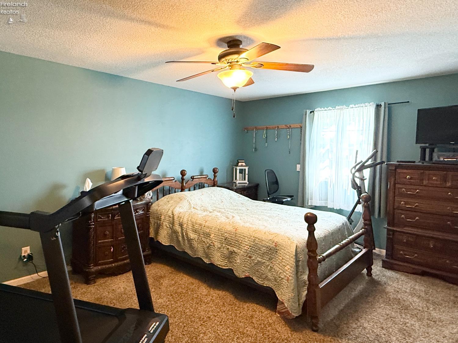 154 N State Route 587