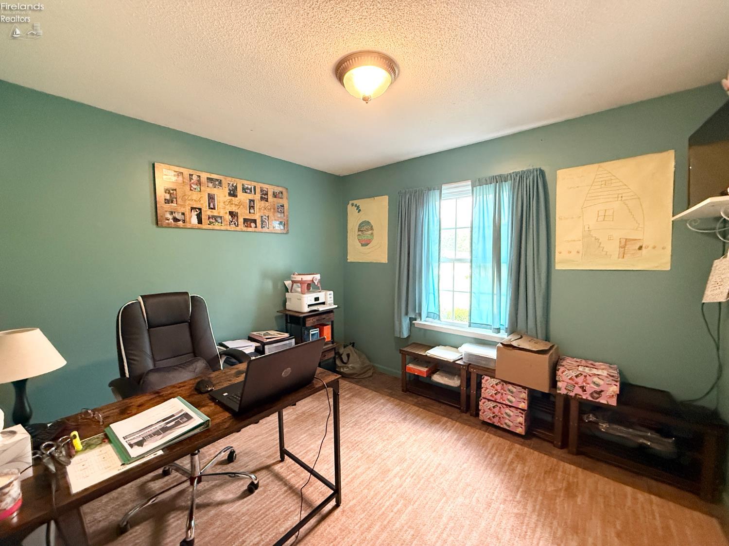 154 N State Route 587