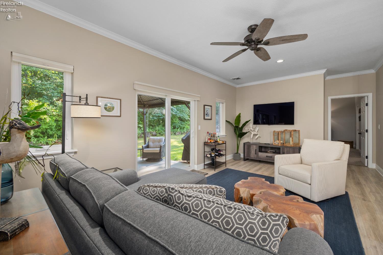313 Lighthouse Oval