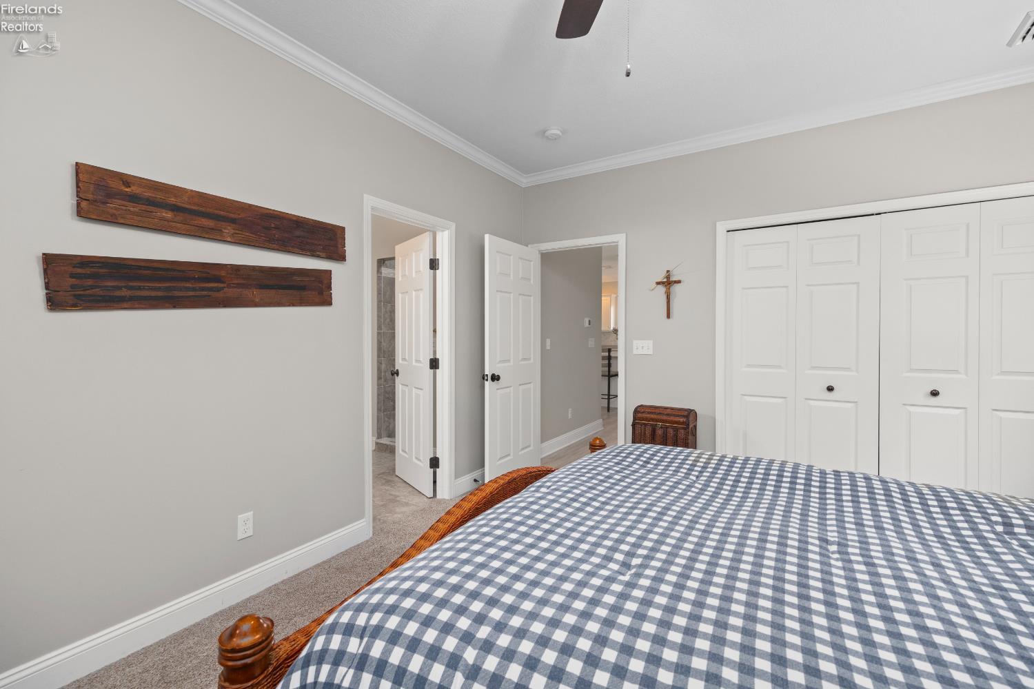 313 Lighthouse Oval