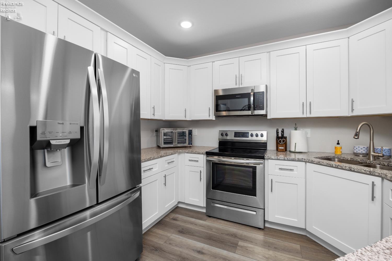 2729 S Harbor Bay Drive