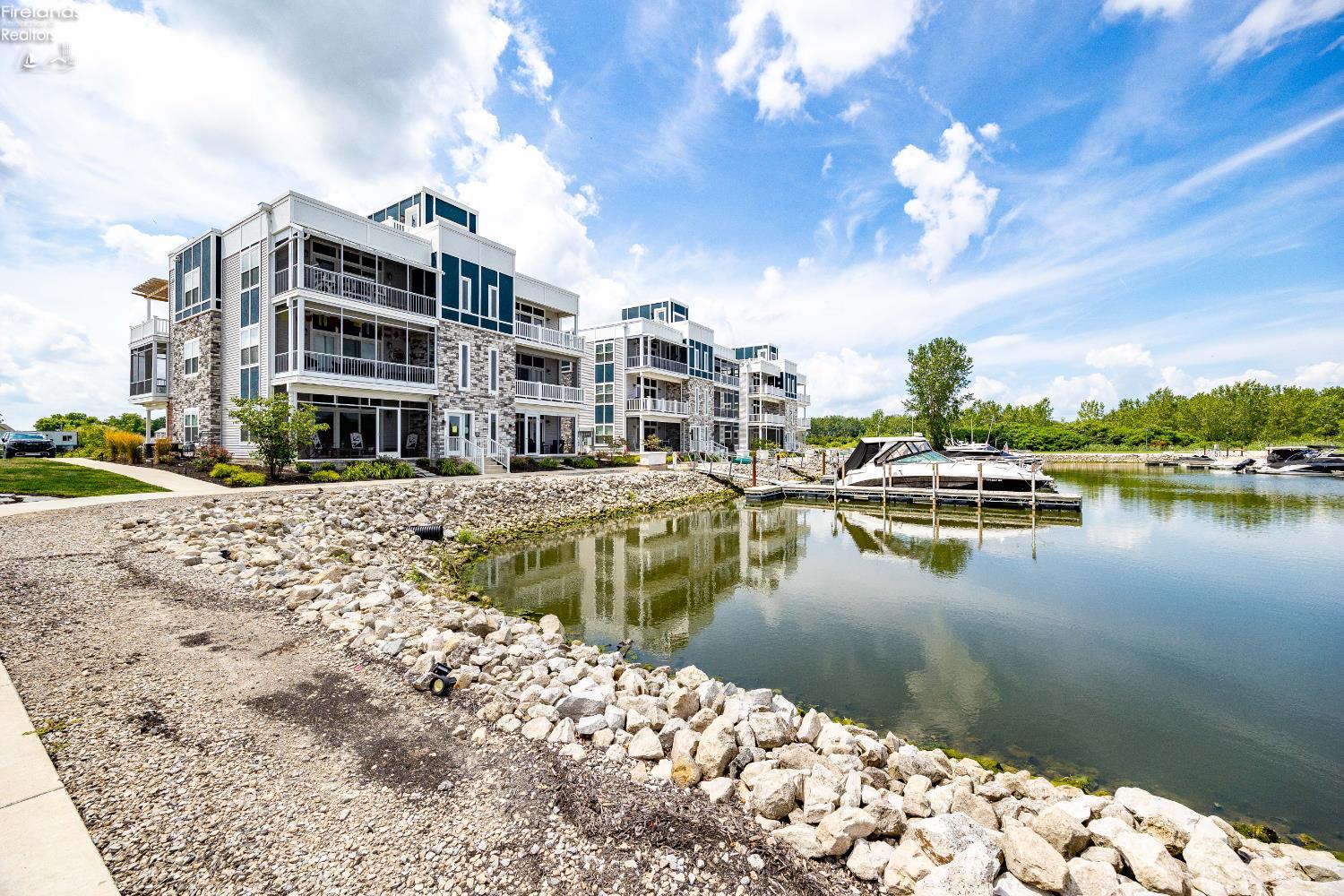 2729 S Harbor Bay Drive