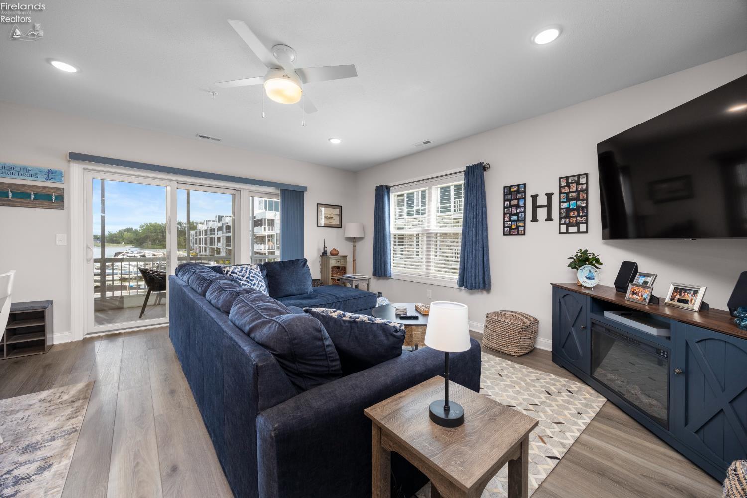 2729 S Harbor Bay Drive