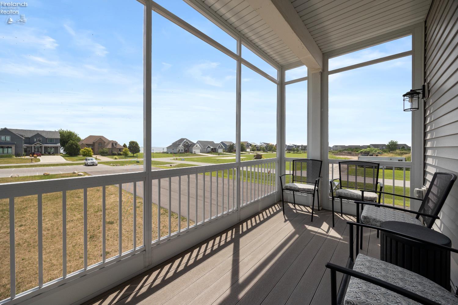 2729 S Harbor Bay Drive