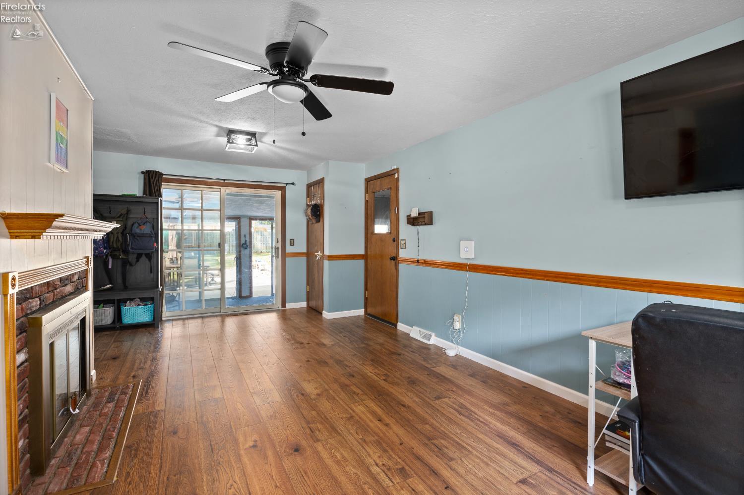 700 Sunnyside Rd