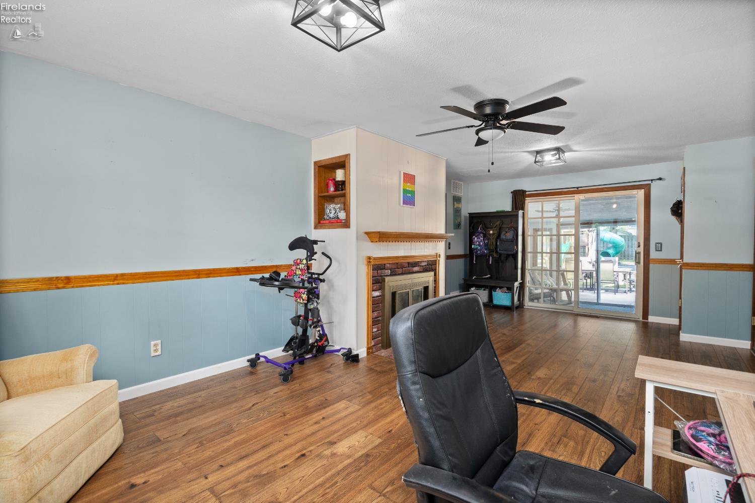700 Sunnyside Rd
