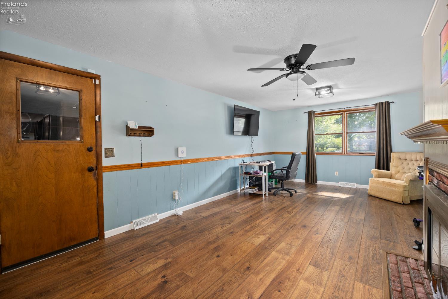 700 Sunnyside Rd