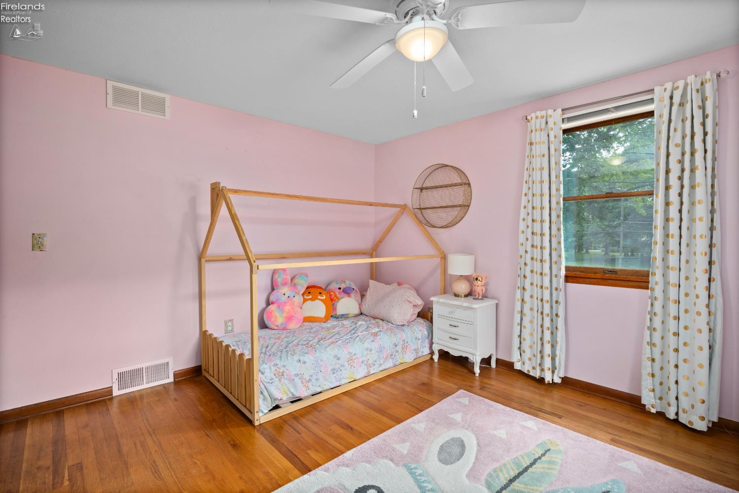 700 Sunnyside Rd