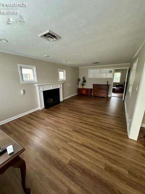 154 Oakwood Dr.