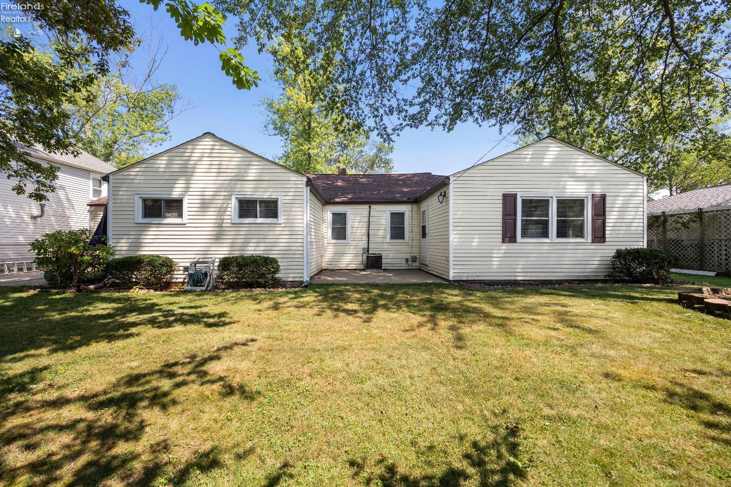 154 Oakwood Dr.