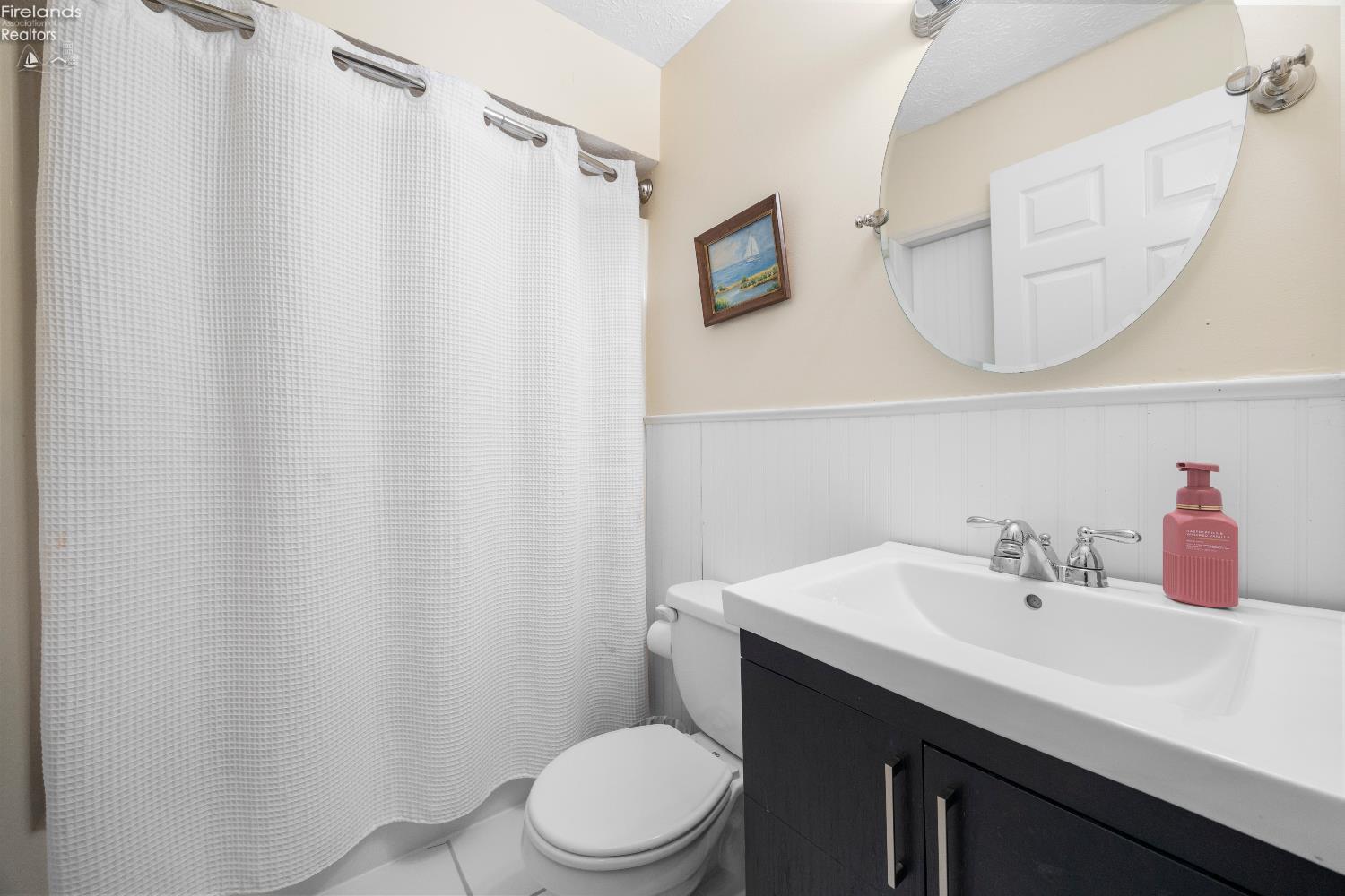 154 Oakwood Dr.
