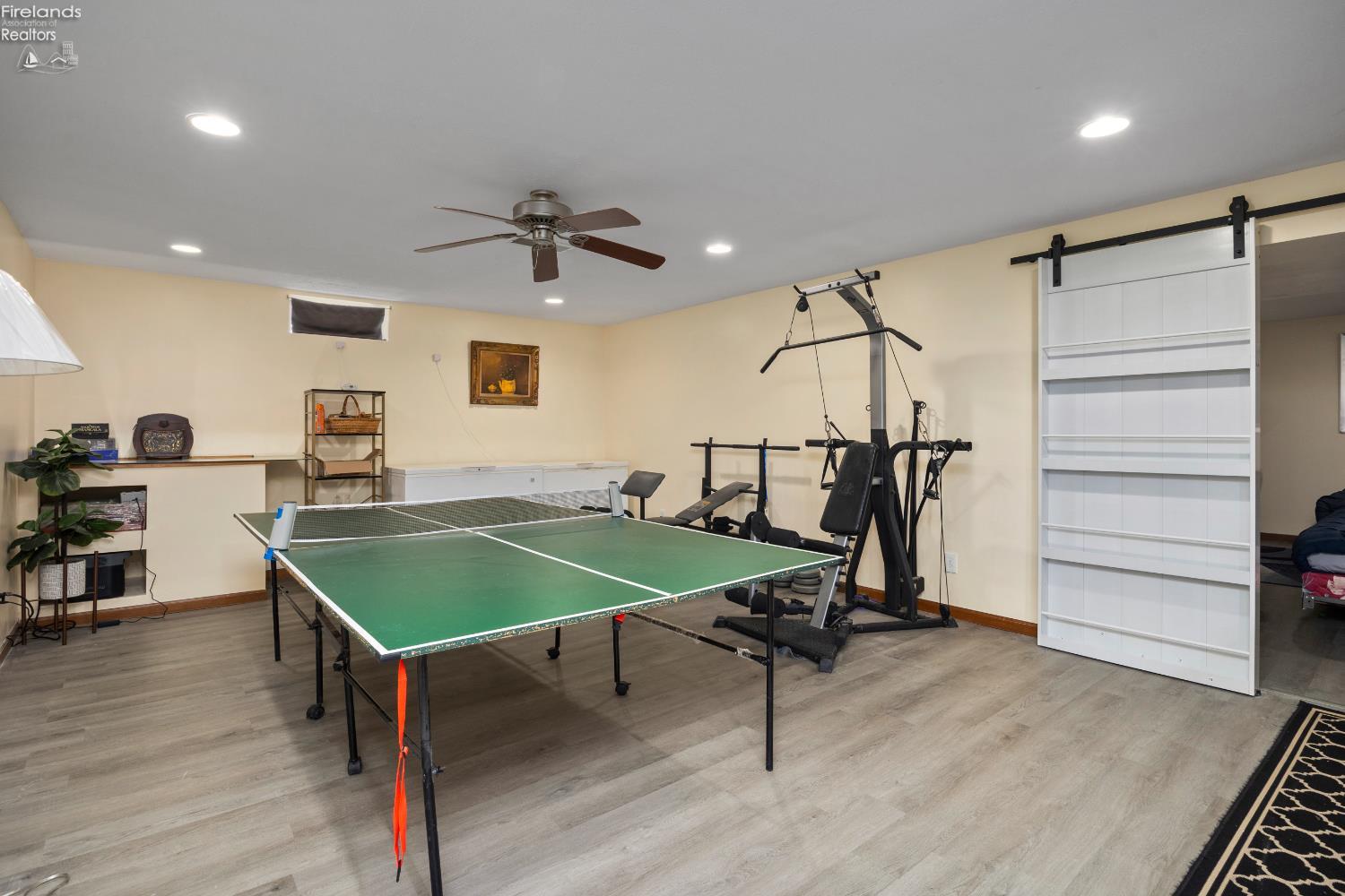 5107 Edgewood Dr