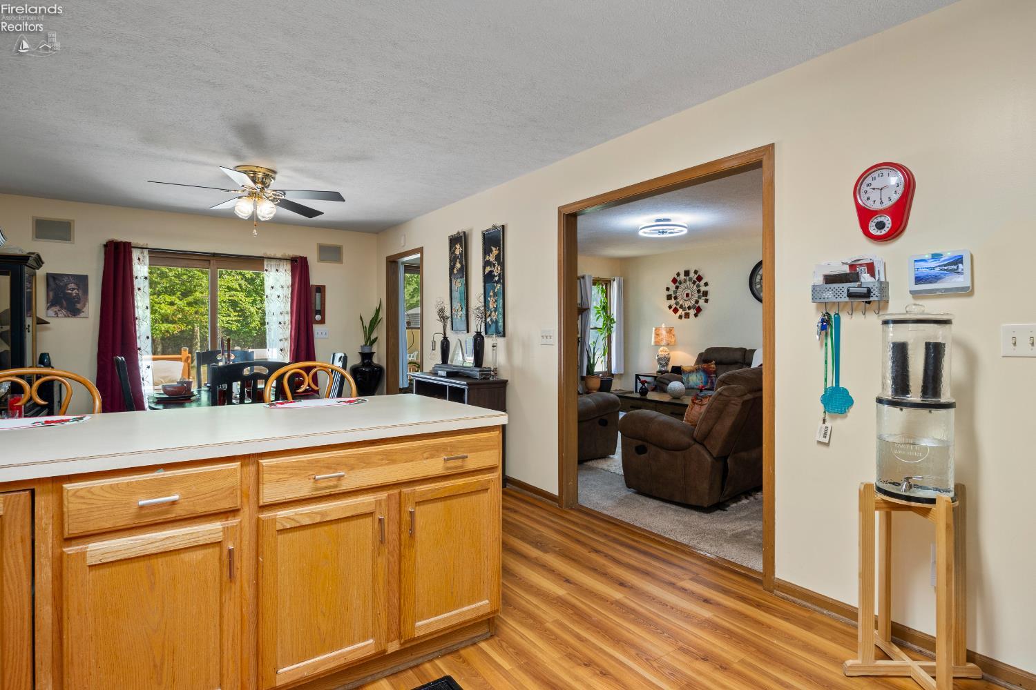 5107 Edgewood Dr