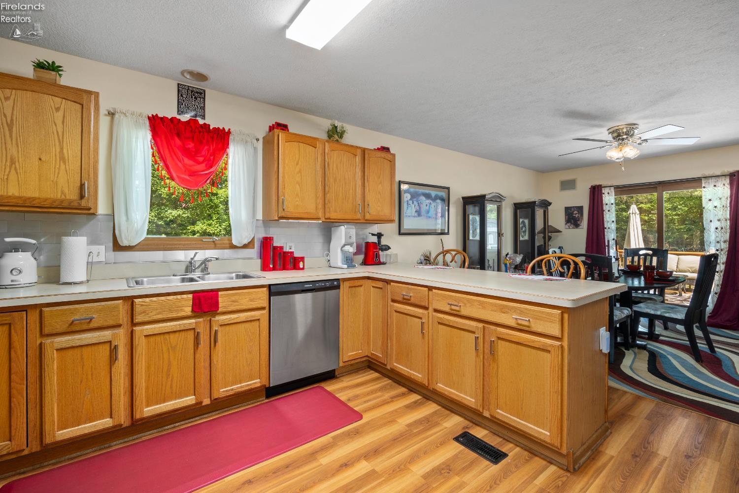 5107 Edgewood Dr