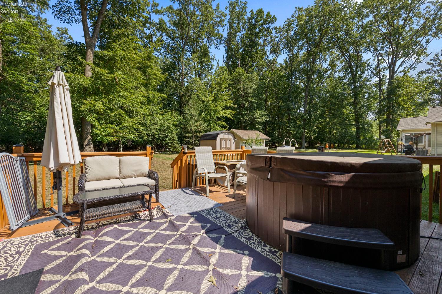 5107 Edgewood Dr