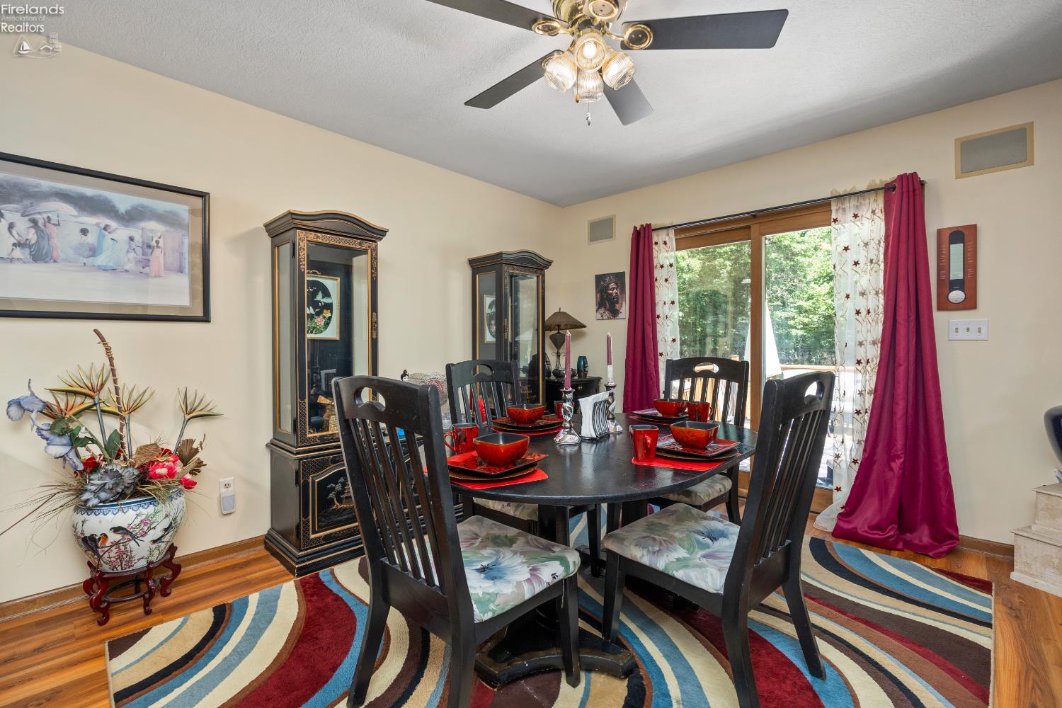 5107 Edgewood Dr