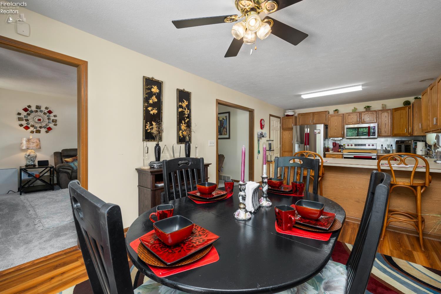 5107 Edgewood Dr